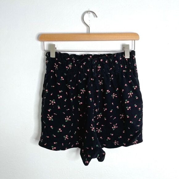 UO Urban Outfitters Navy Blue Pink Flowers Paperbag Shorts Size S - Picture 3 of 5